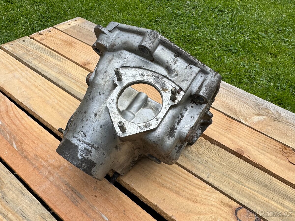 Lada 2103 Kryt převodovky - 4