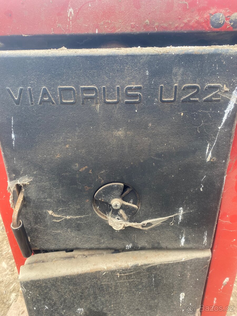 Kotel VIADRUS U 22 - 4