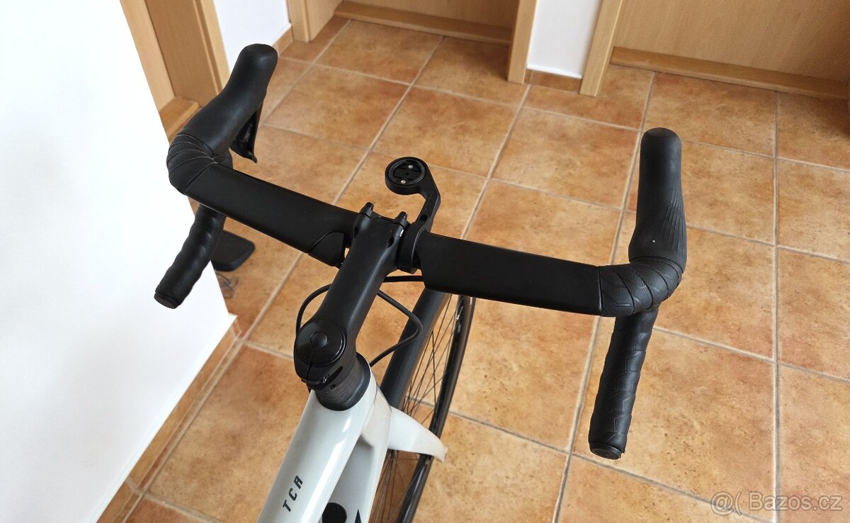 GIANT TCR Advanced Pro Di2 - 4