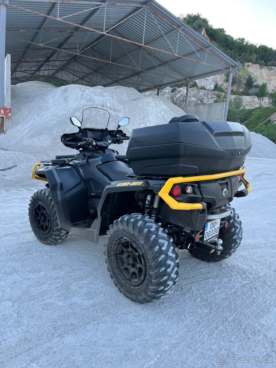 CAN AM OUTLANDER 1000 XT-P