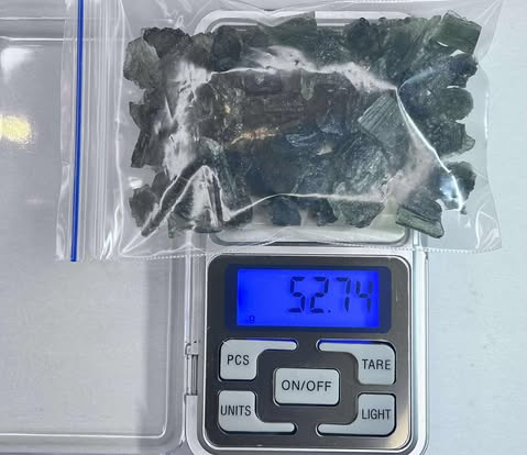 Vltavíny střepy z Besednice -52g, krásná barva a textura - 4