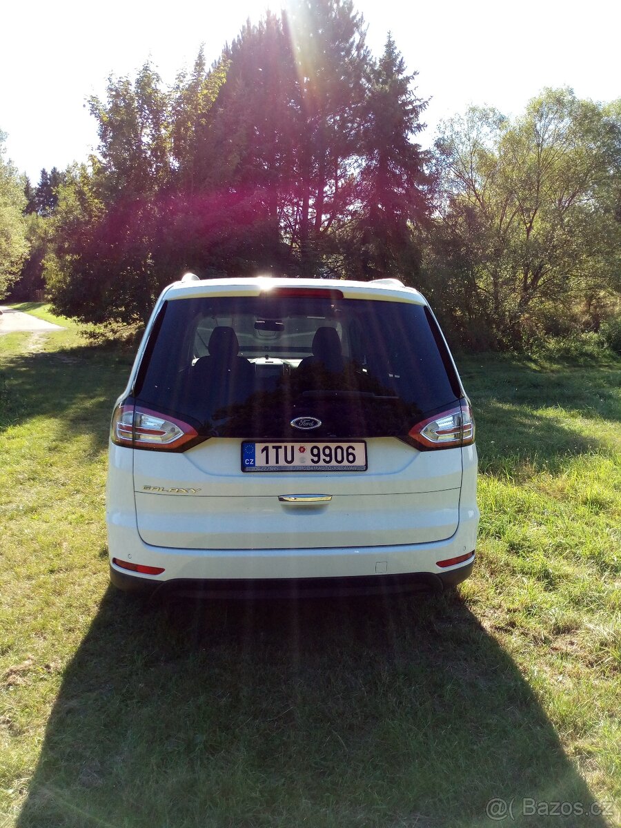 Ford Galaxy 2017 7 míst 94700 km - 4