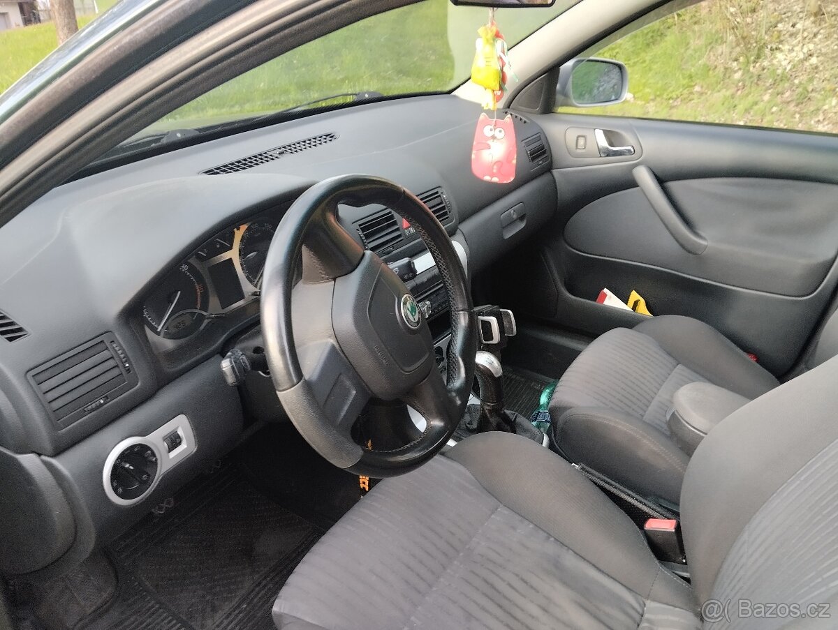 Škoda Octavia 1 - 4