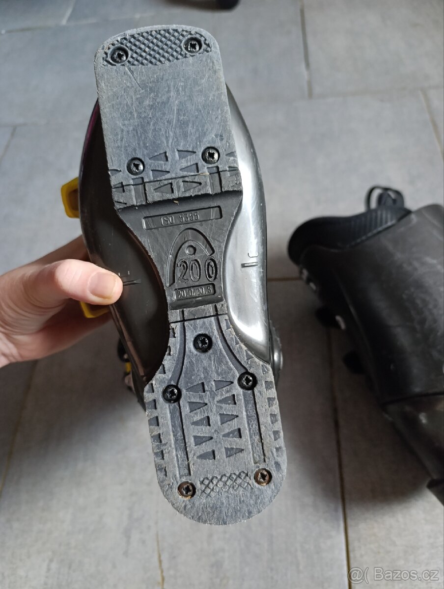 Lyže 90 cm, lyžařské boty 20 - 4