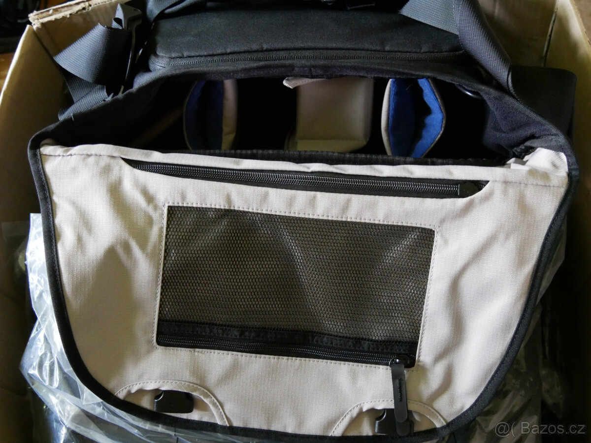 brašna Crumpler Creator's Chronicler Sling 8000 black, nová - 4