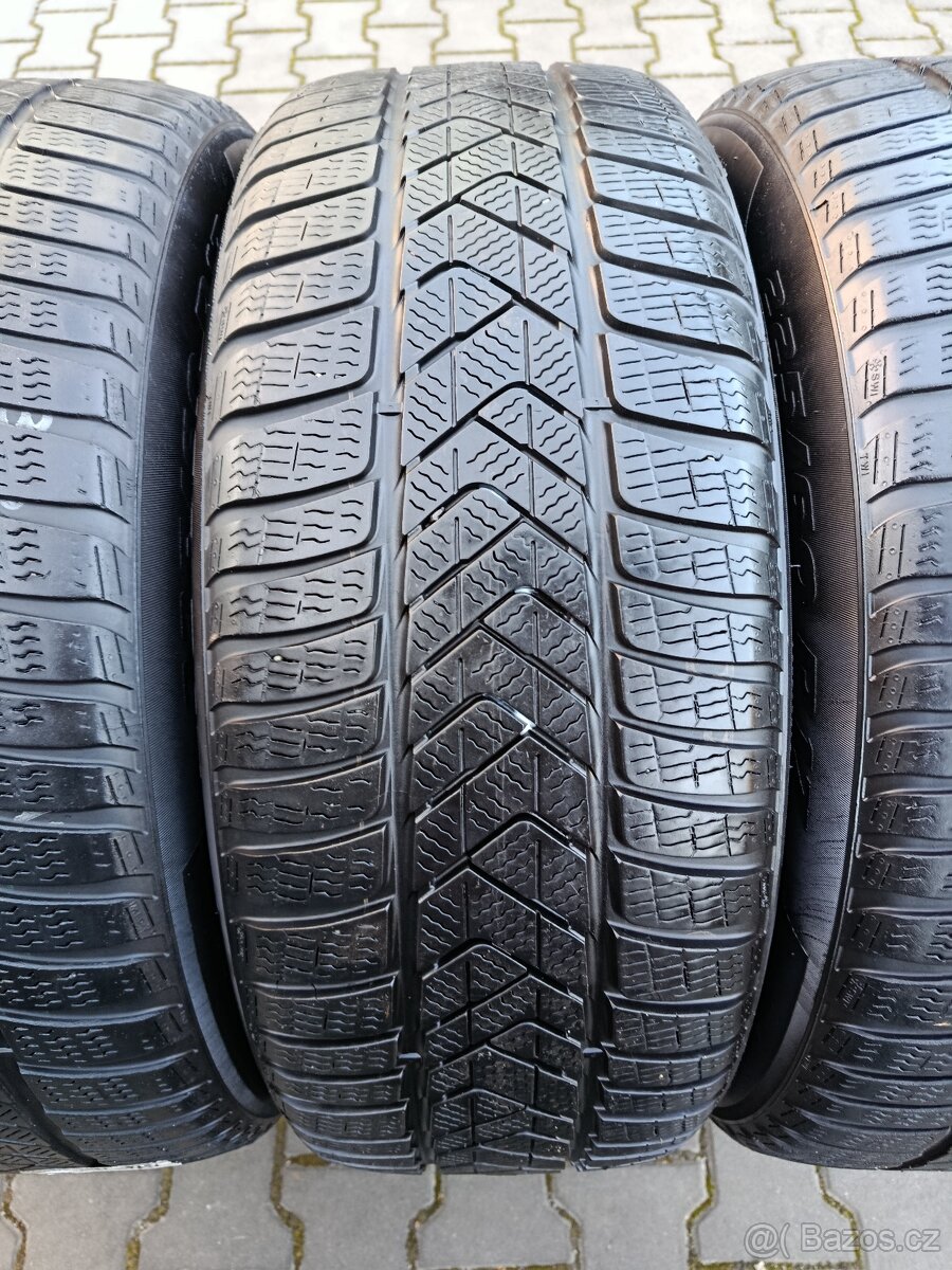 225/60/17 zimní pneu pirelli - 4