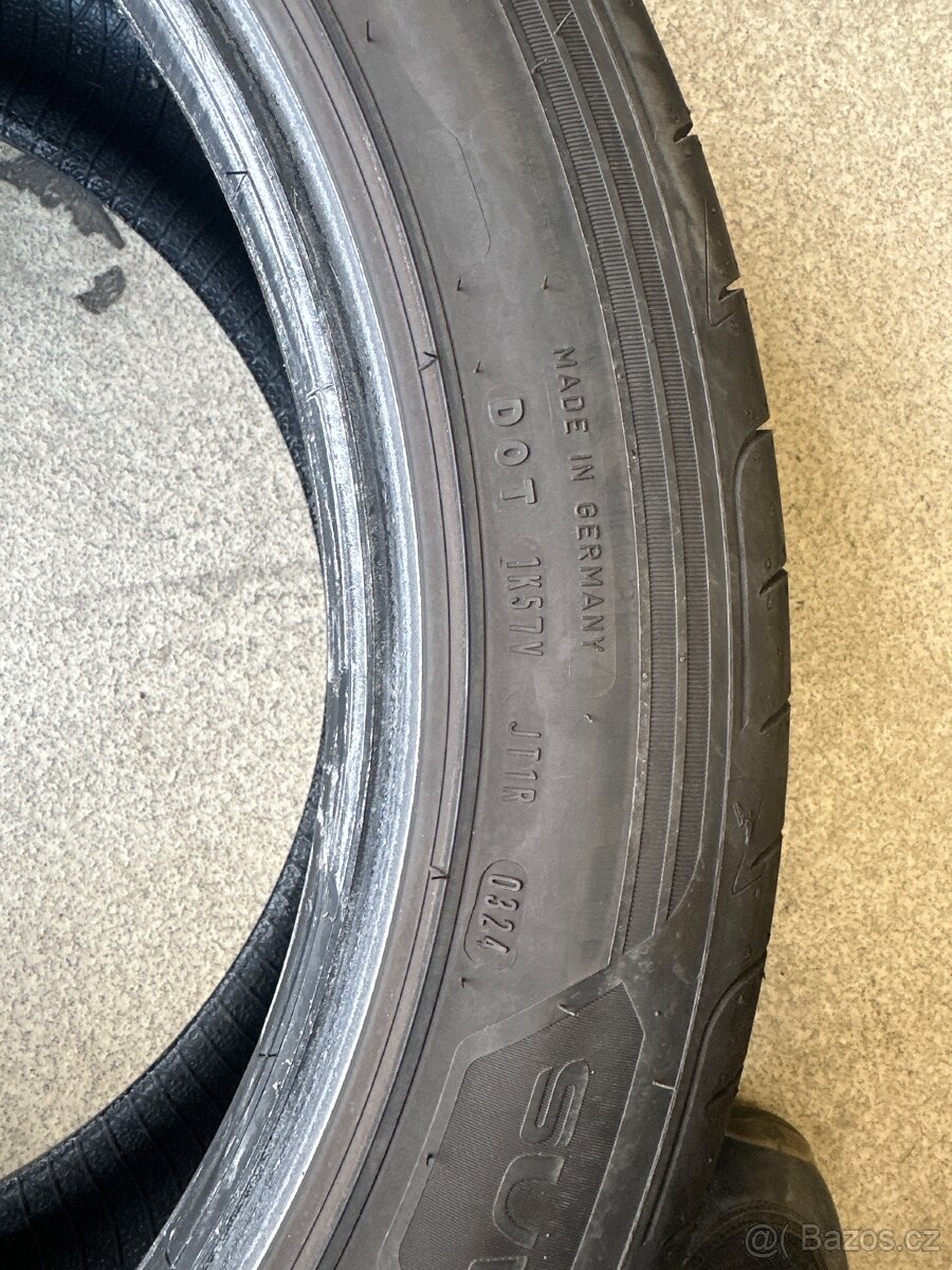 275/45R20 - 4