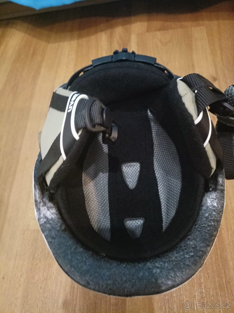 Uvex airwing 2 52-54cm (dětská lyžařská helma) - 4