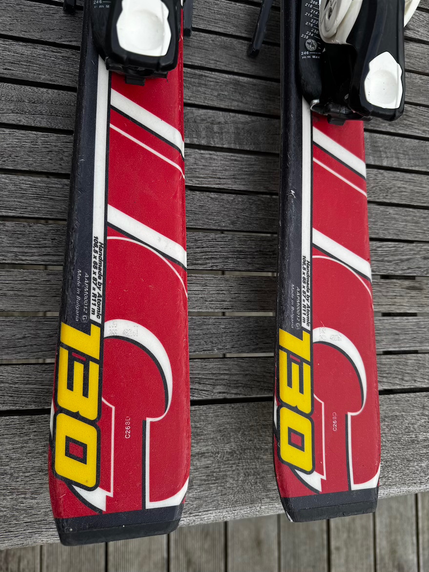 Prodám lyže ATOMIC RACE - 4