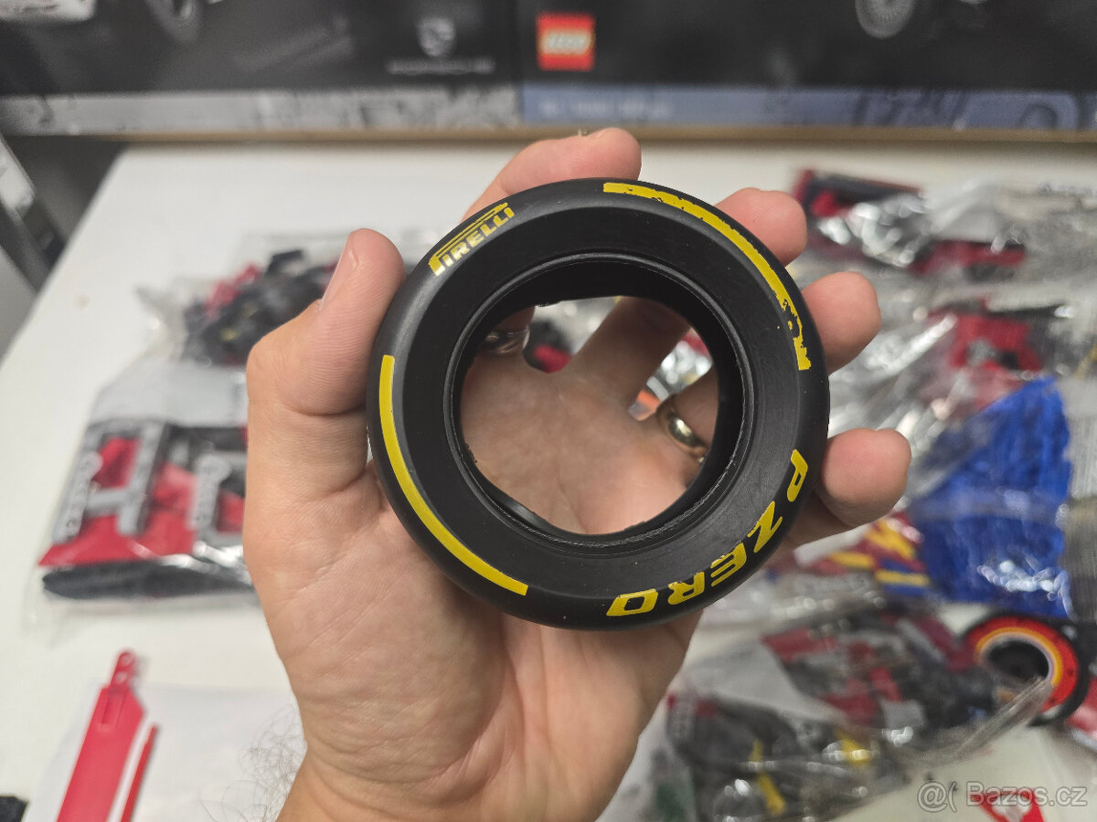 Stavebnice Technic 42207 Auto Ferrari SF-24 F1 (náhrada) - 4