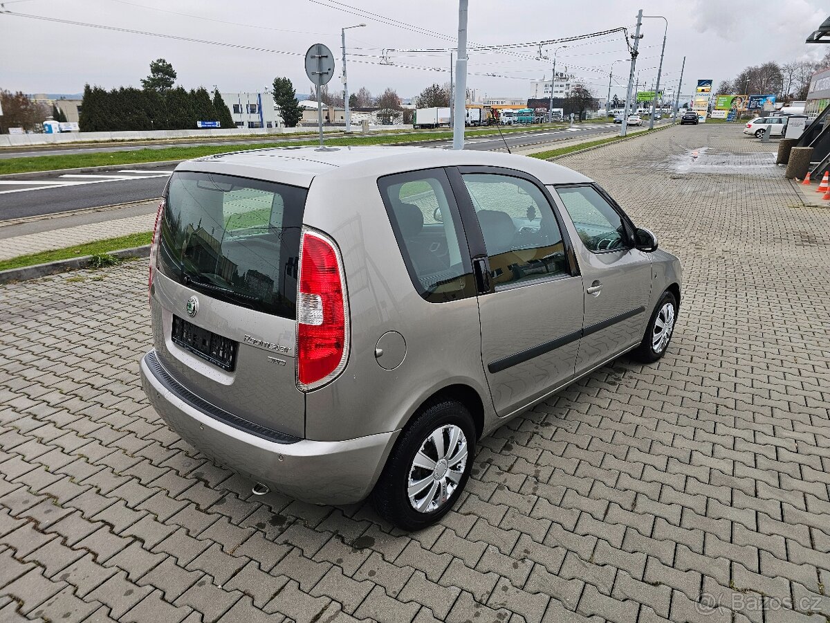Skoda roomster 1.4 i 63kw - 4