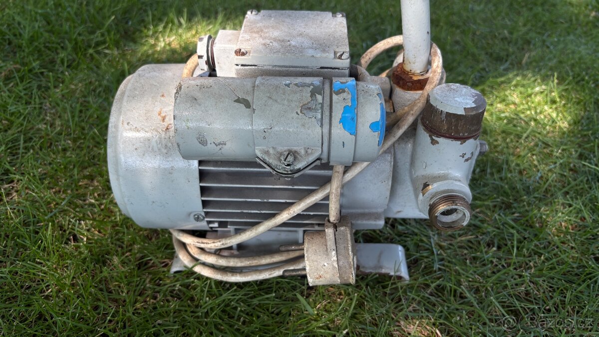 Čerpadlo potravinářské Bronz 220V 1f - 4