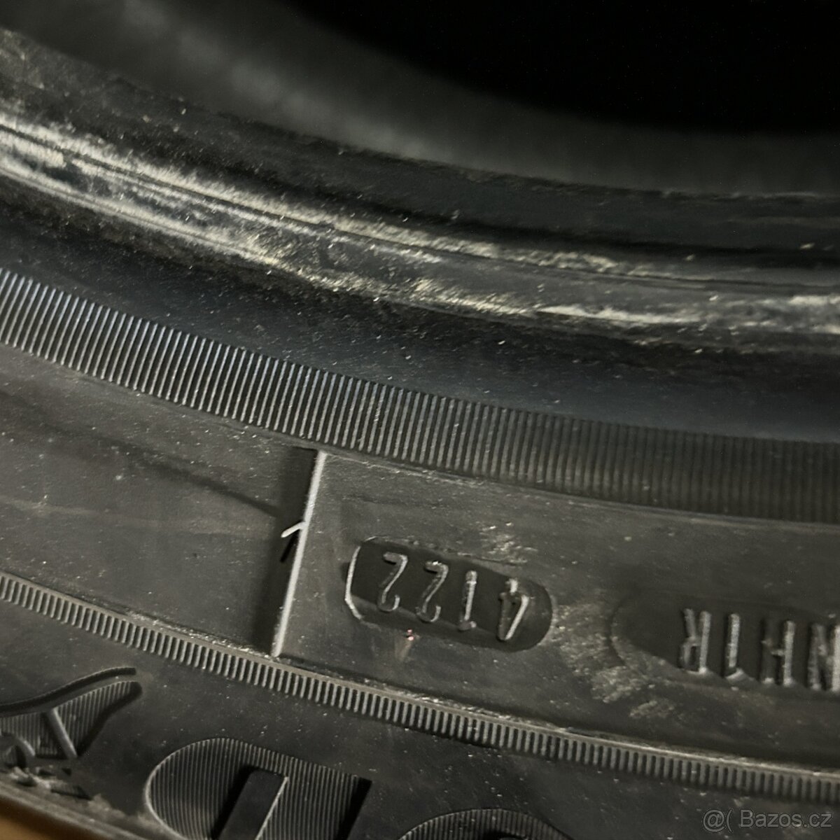 Zimní pneu 235/55 R17 103V Goodyear 5,5-6mm - 4