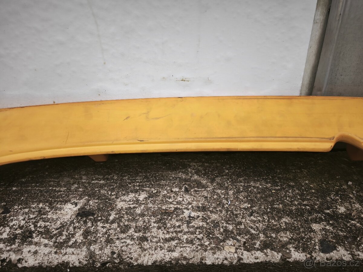Zadní křídlo na Kadett E - 4