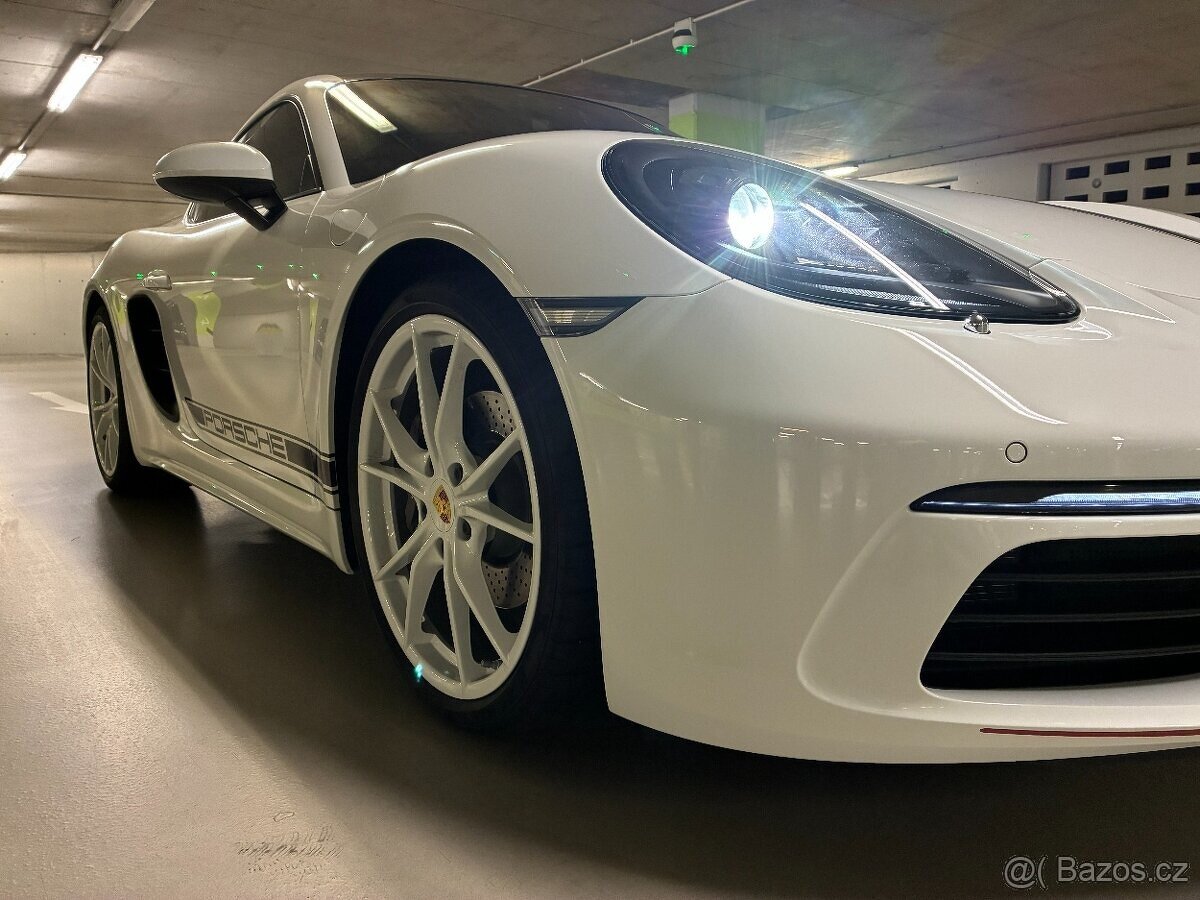 Porsche 718 Cayman - 4