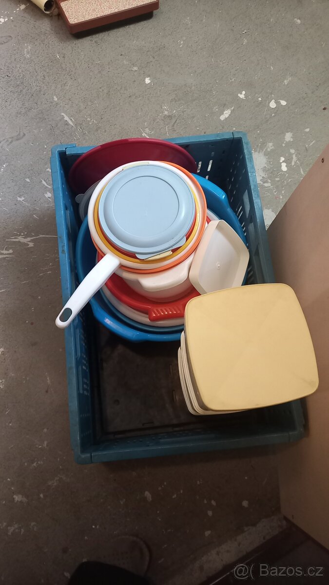 Plastové nádobí do domácnosti - 4