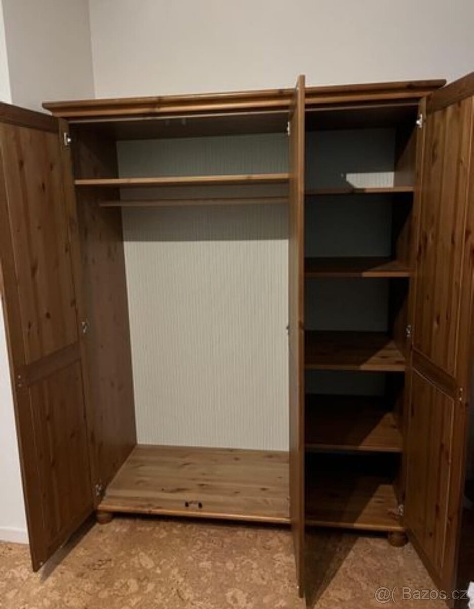 ŠATNÍ SKŘÍŇ IKEA LEKSVIK - 4