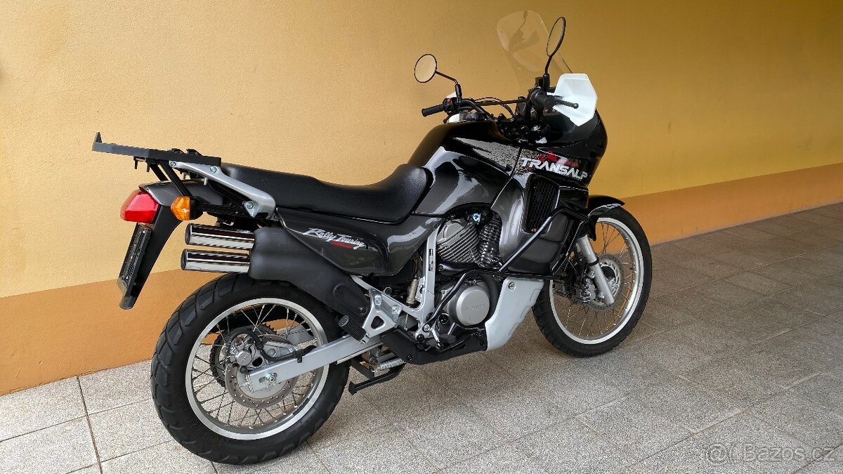 Honda XL 600 V Transalp / 1.majitel, 2x klíč, serviska / TOP