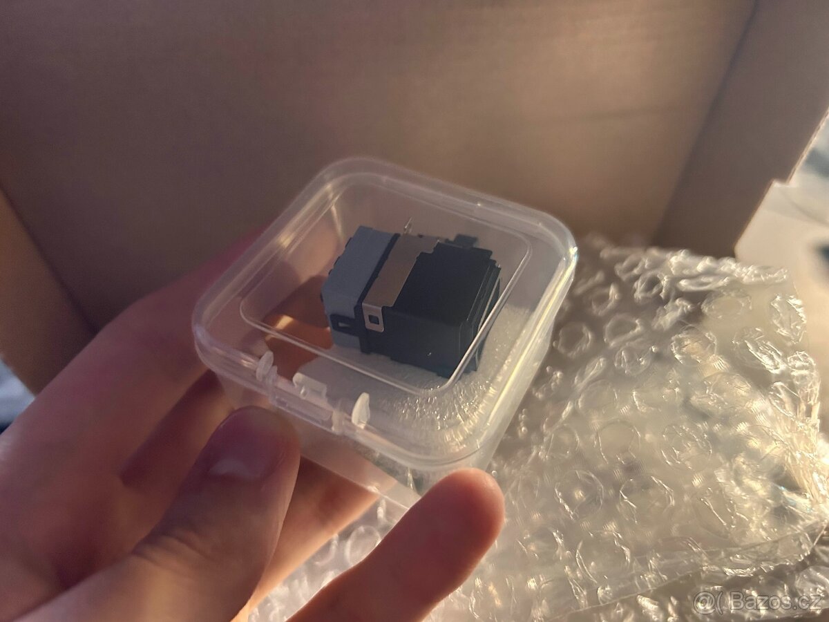 0.39 Inch OLED Display Viewfinder 1024768 Night Vision HDMI - 4