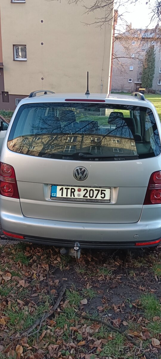 VW Touran - 4