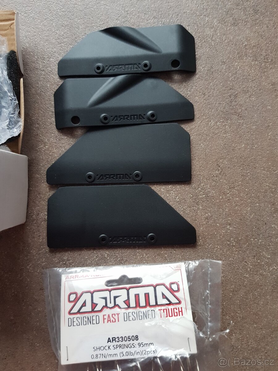 Rc diely TRAXXAS ARRMA SAVAGE - 4