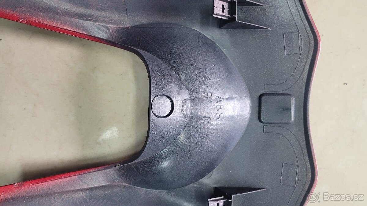 horní kryt palivové nádrže Suzuki GSX-S1000, - 4