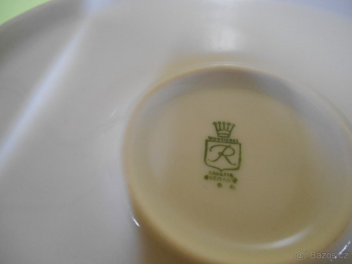 Keramická nádoba s pokličkou - 4