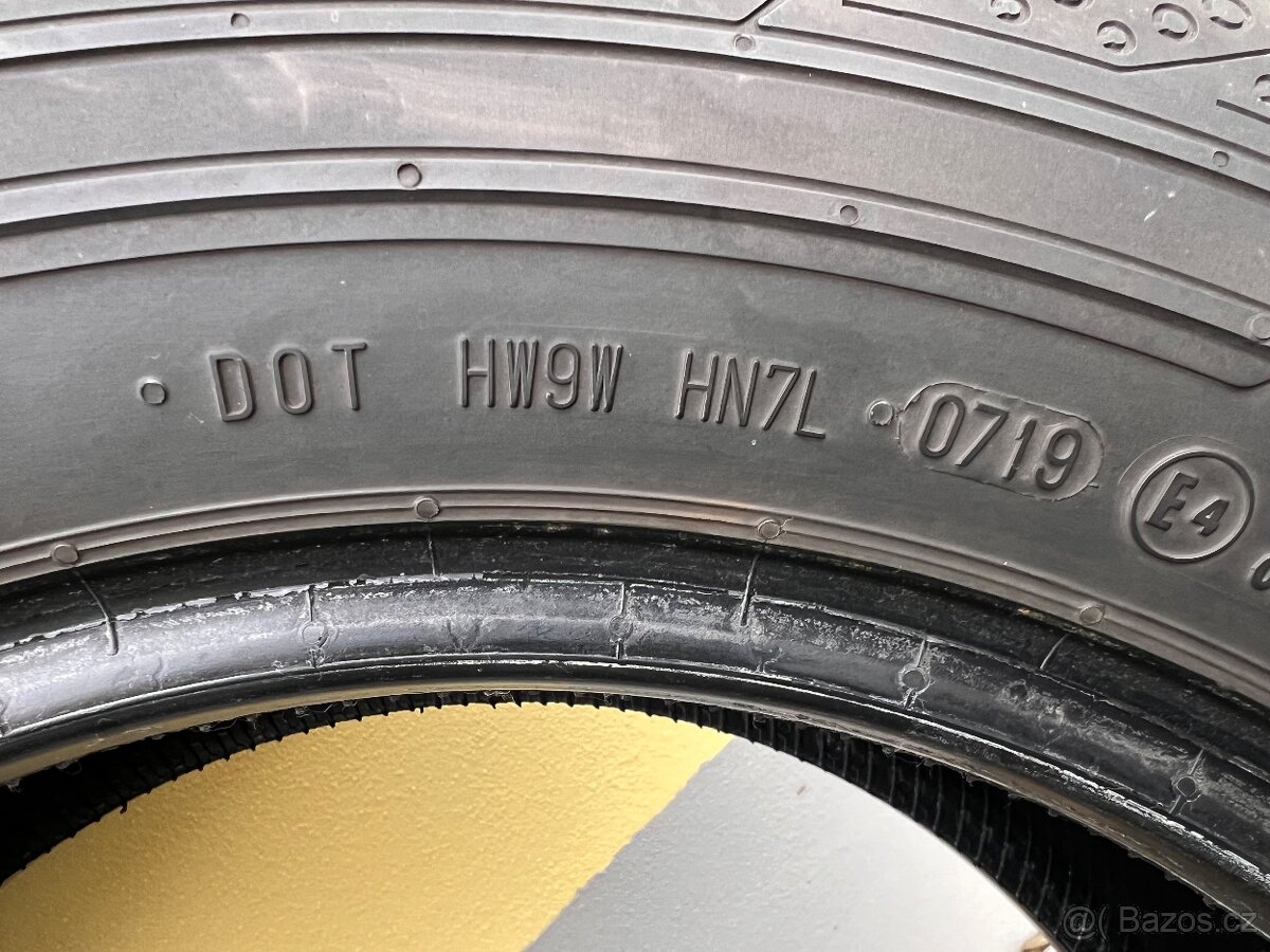 Continental 195/70 R15 C - 4