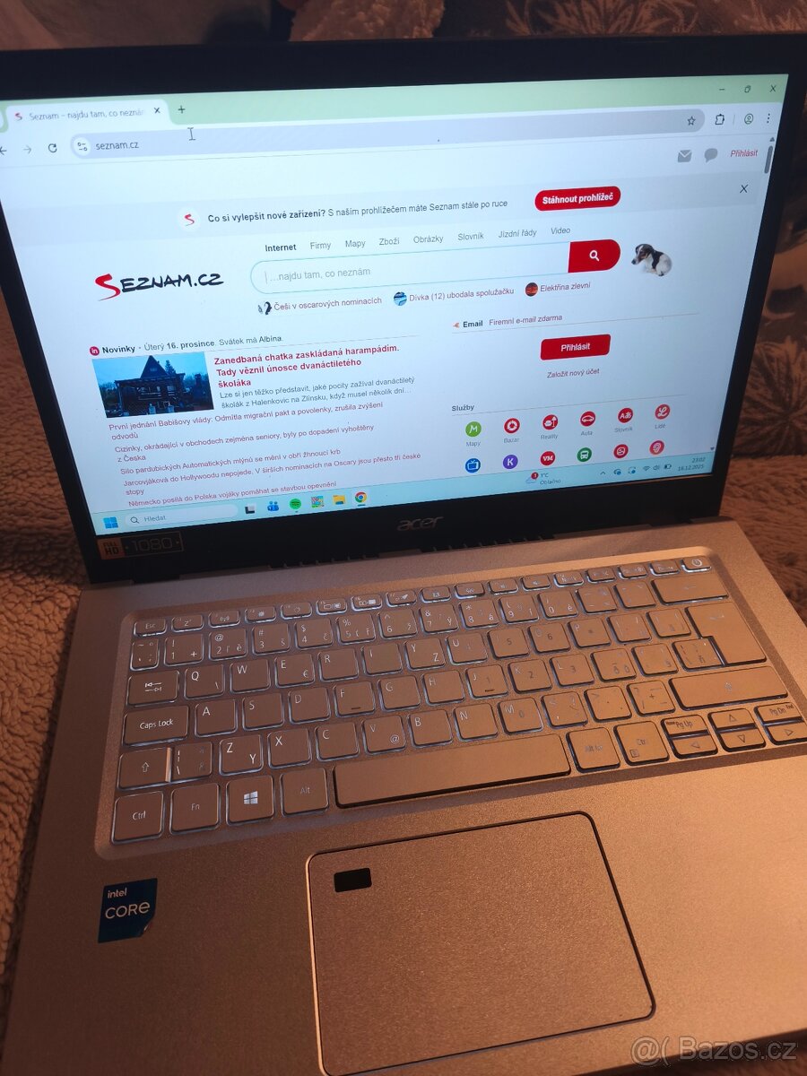 Acer Aspire 5 A514, TOP stav - 4