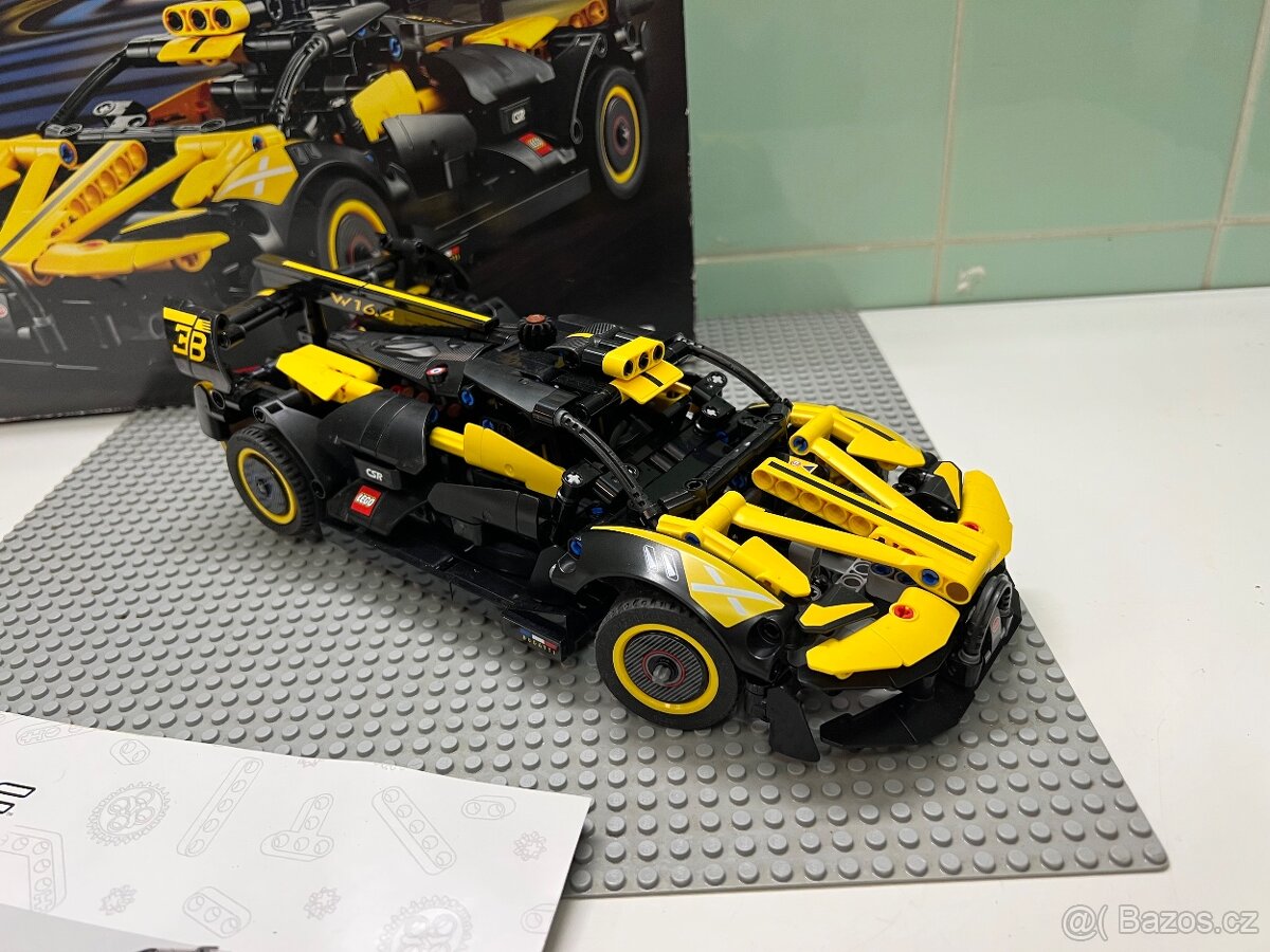 LEGO TECHNIC - Bugatti Bolide - 42151 - 4