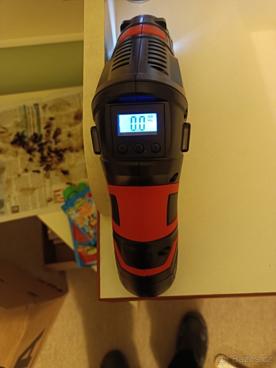 Kompresor bezdrátový, Aku kompresor - 4