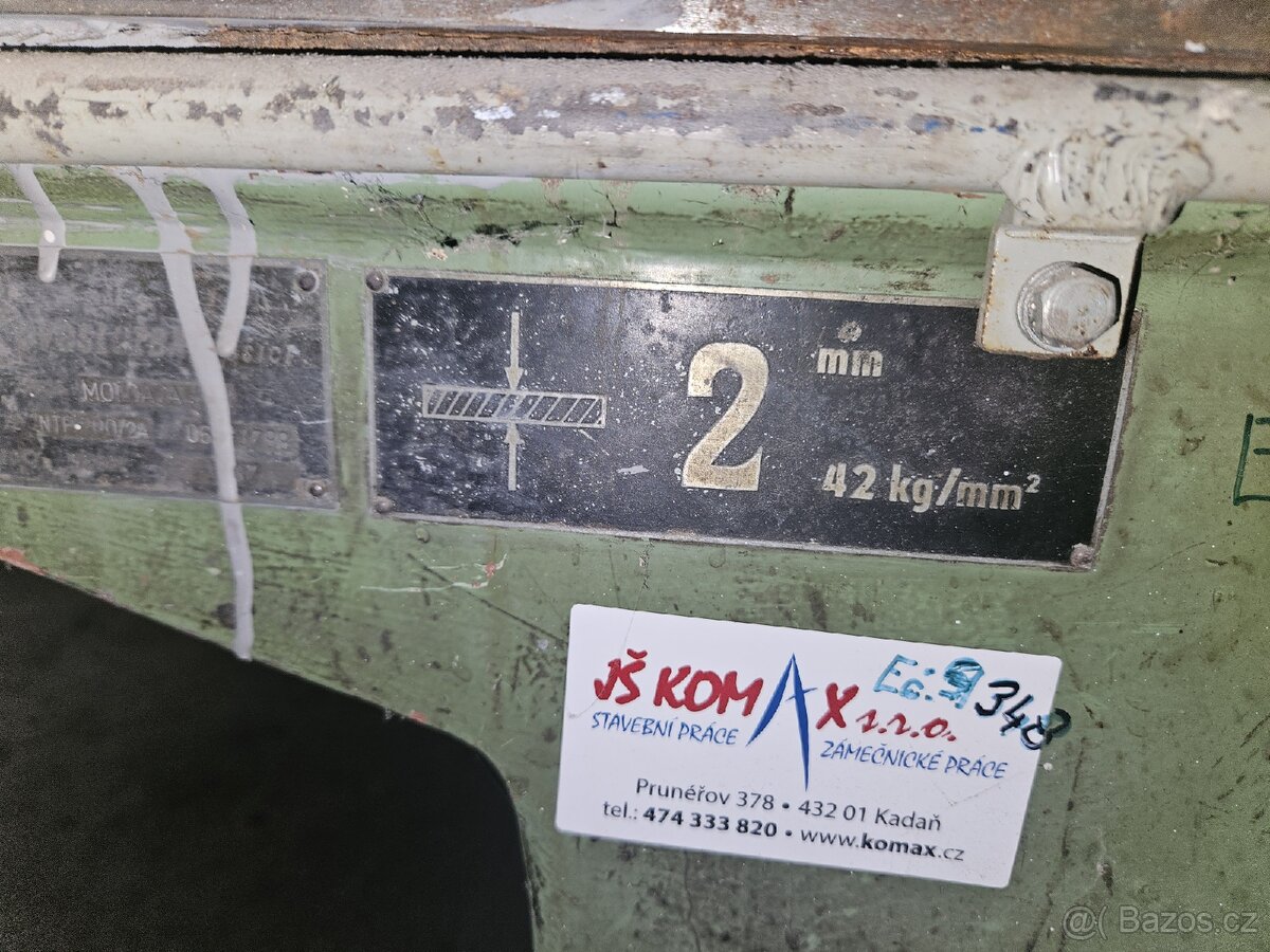 Tabulové nuzky na plech ruční - 4