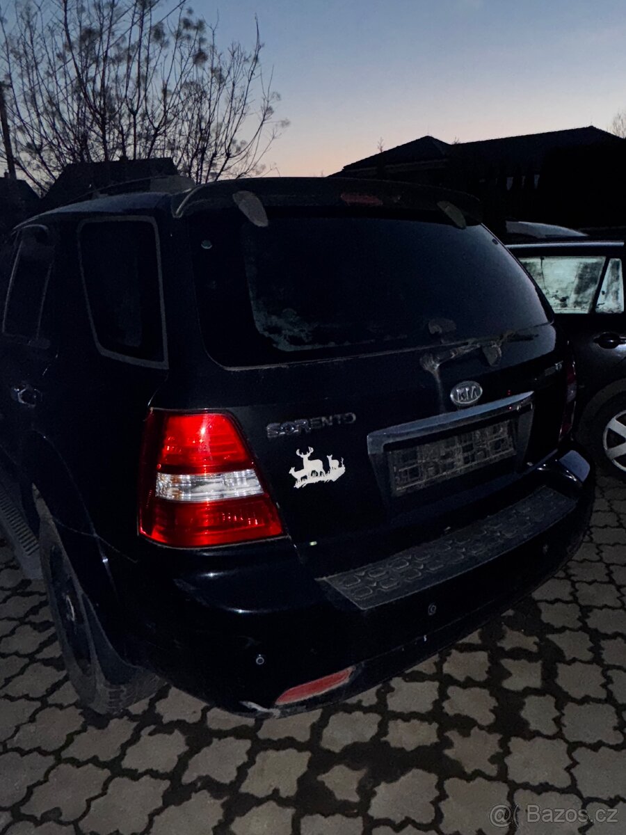 Kia Sorento - 4