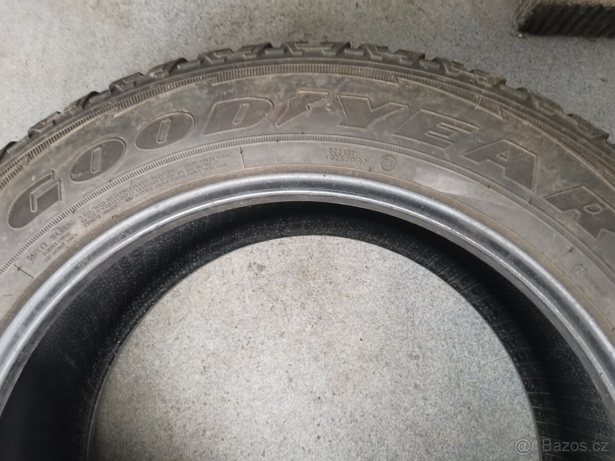 pneu 255/60R20 letní