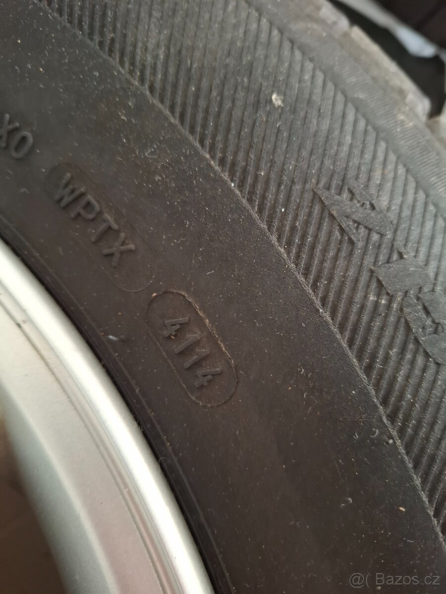 Hyundai IX35 Alu kola original - 4