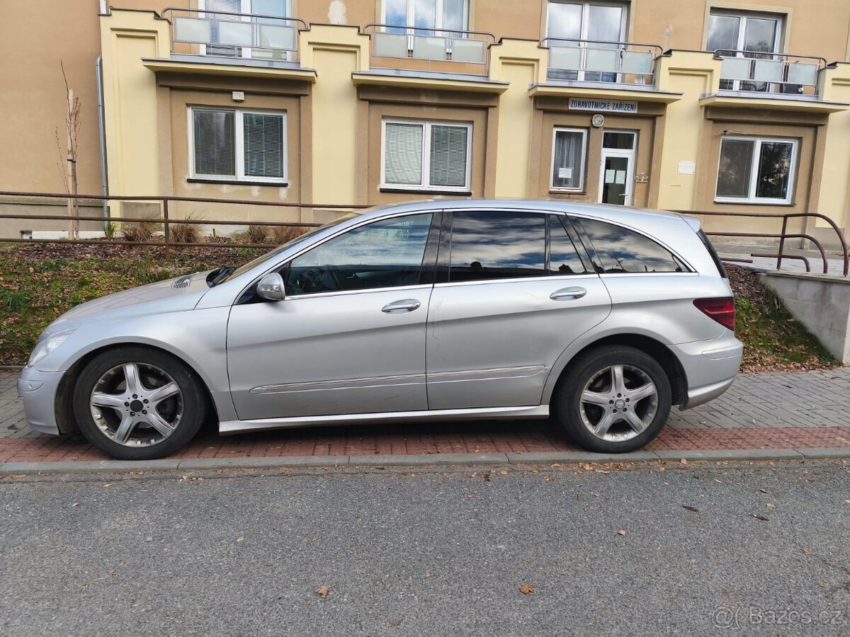 mercedes benz - ZN SPĚCHÁ - 4