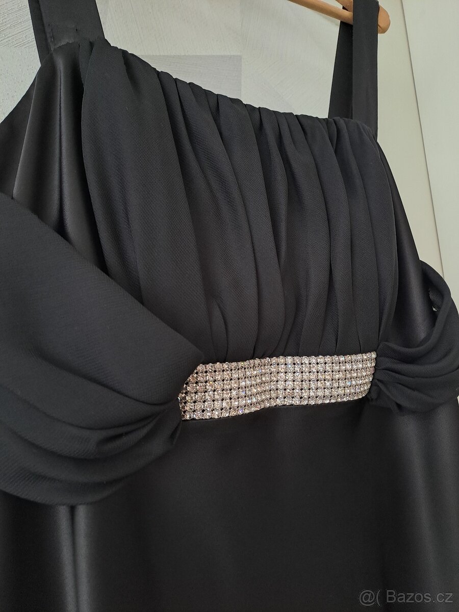 Černé plesové šaty - 4