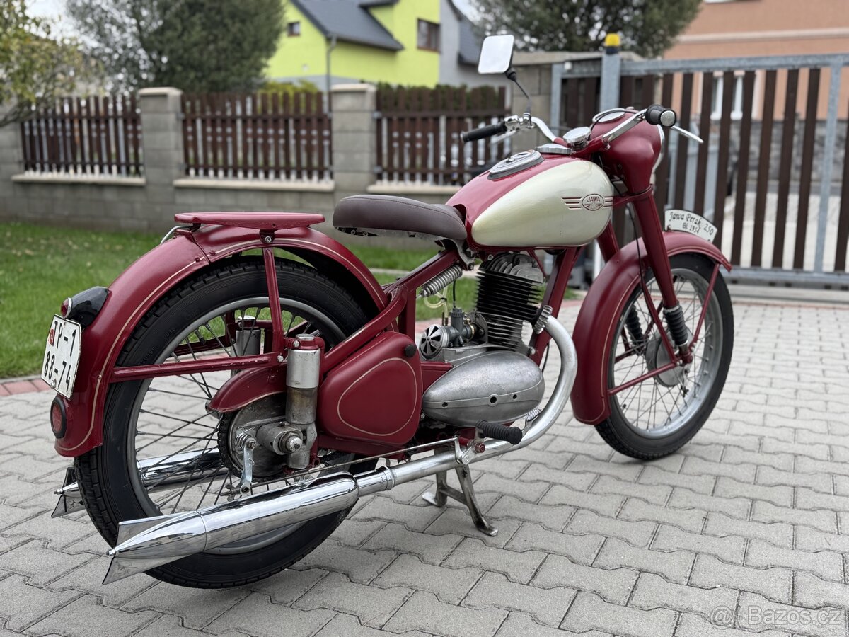 Jawa Perak 250 - 4