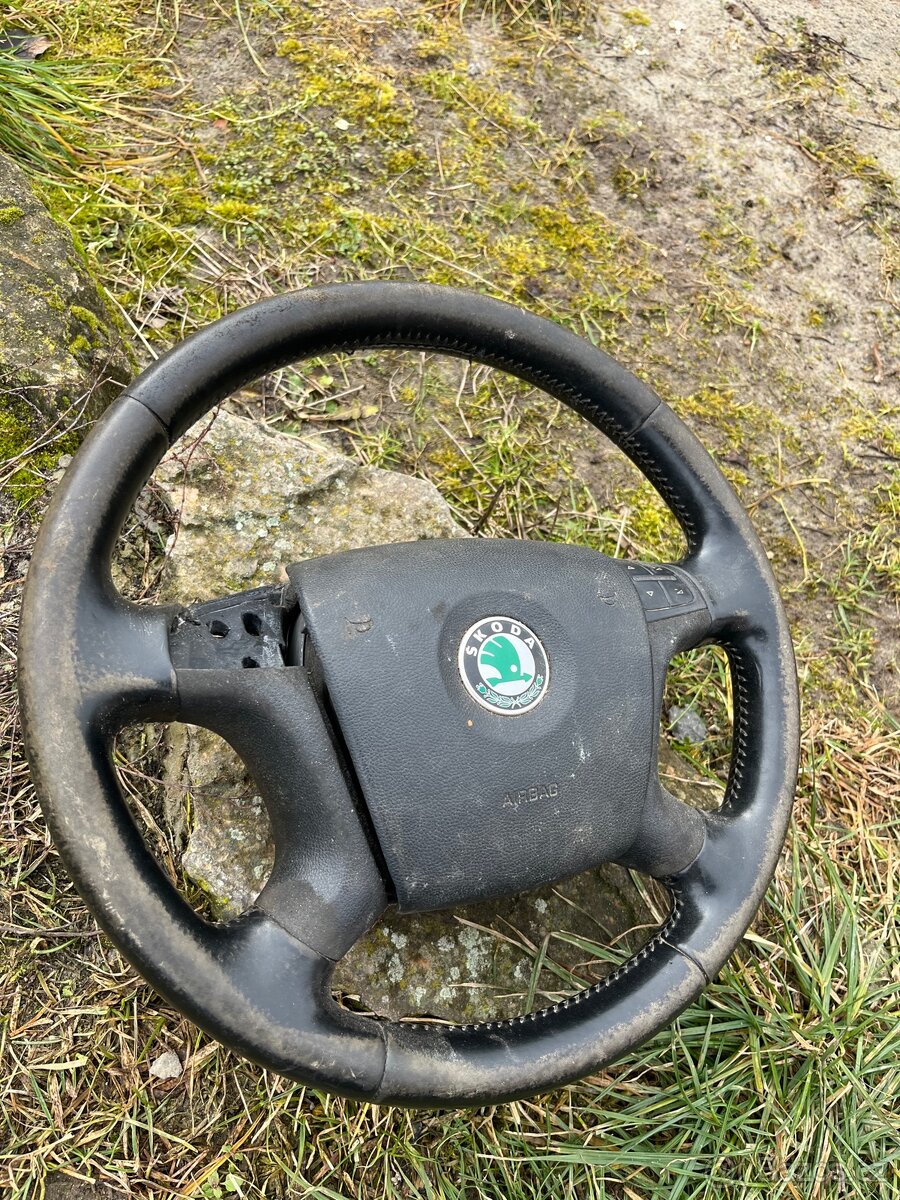 Volant Škoda Octavia II - 4