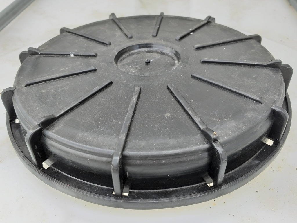 Nádrž na užitkovou vodu IBC 1000l - 4