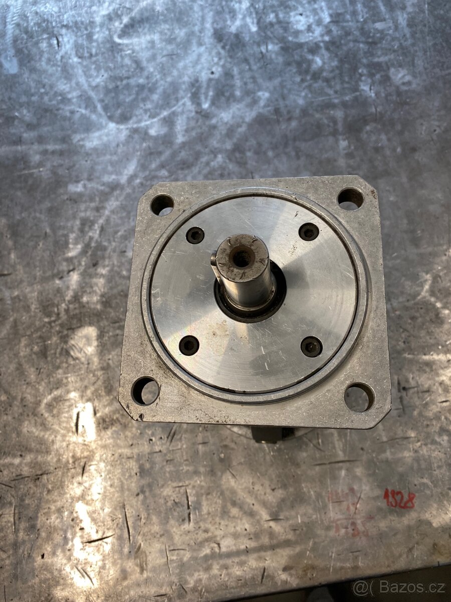 Hydromotor MRAK 6 63-3 - 4