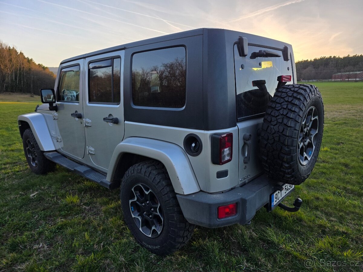 Jeep Wrangler Sahara Unlimited 2.8crd - 4