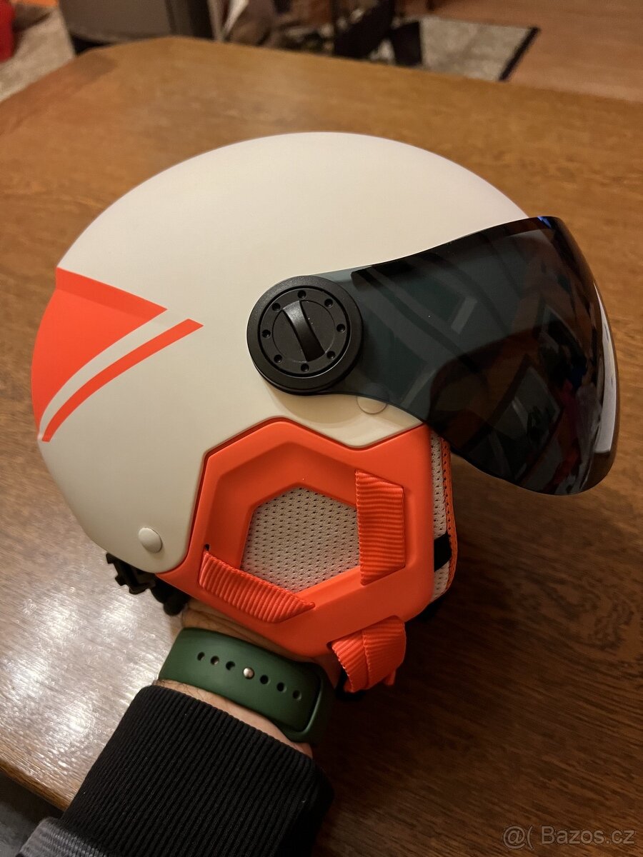 Lyžařská helma - 4