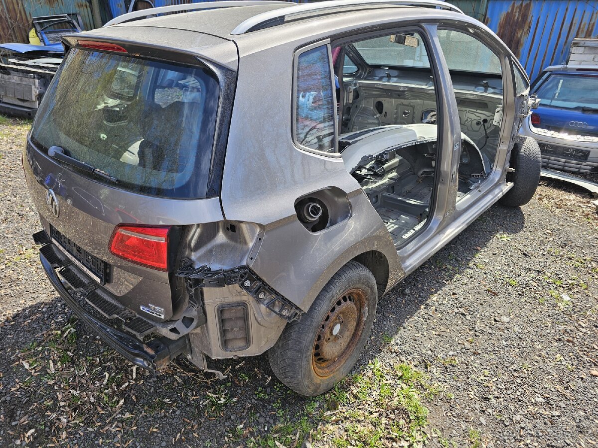 Kastle, skelet VW Golf VII Sportsvan - 4