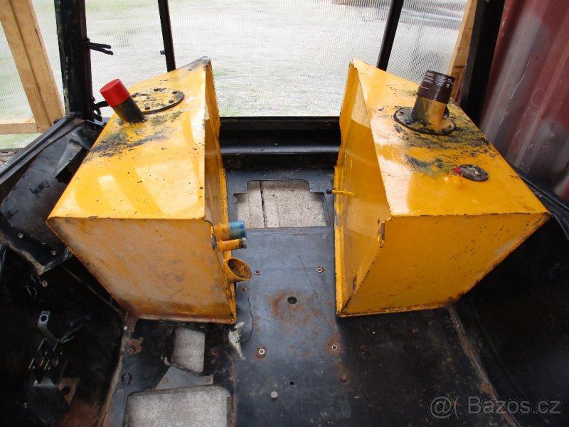 JCB 3CX / 4CX - pístnice - hydraulický válec - 4