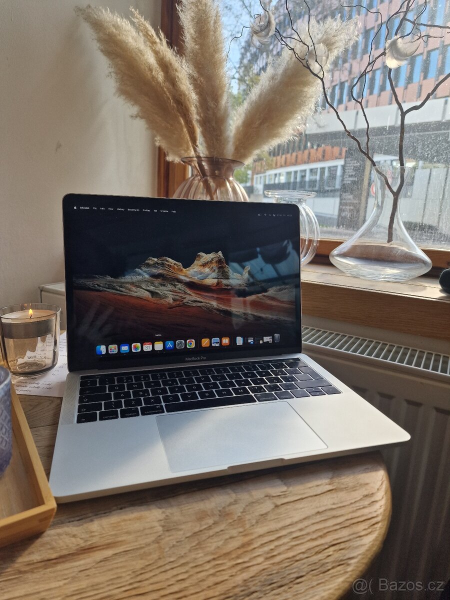 MacBook Pro 13" 2016, 16gb, 512gb, NEW BATTERY. - 4