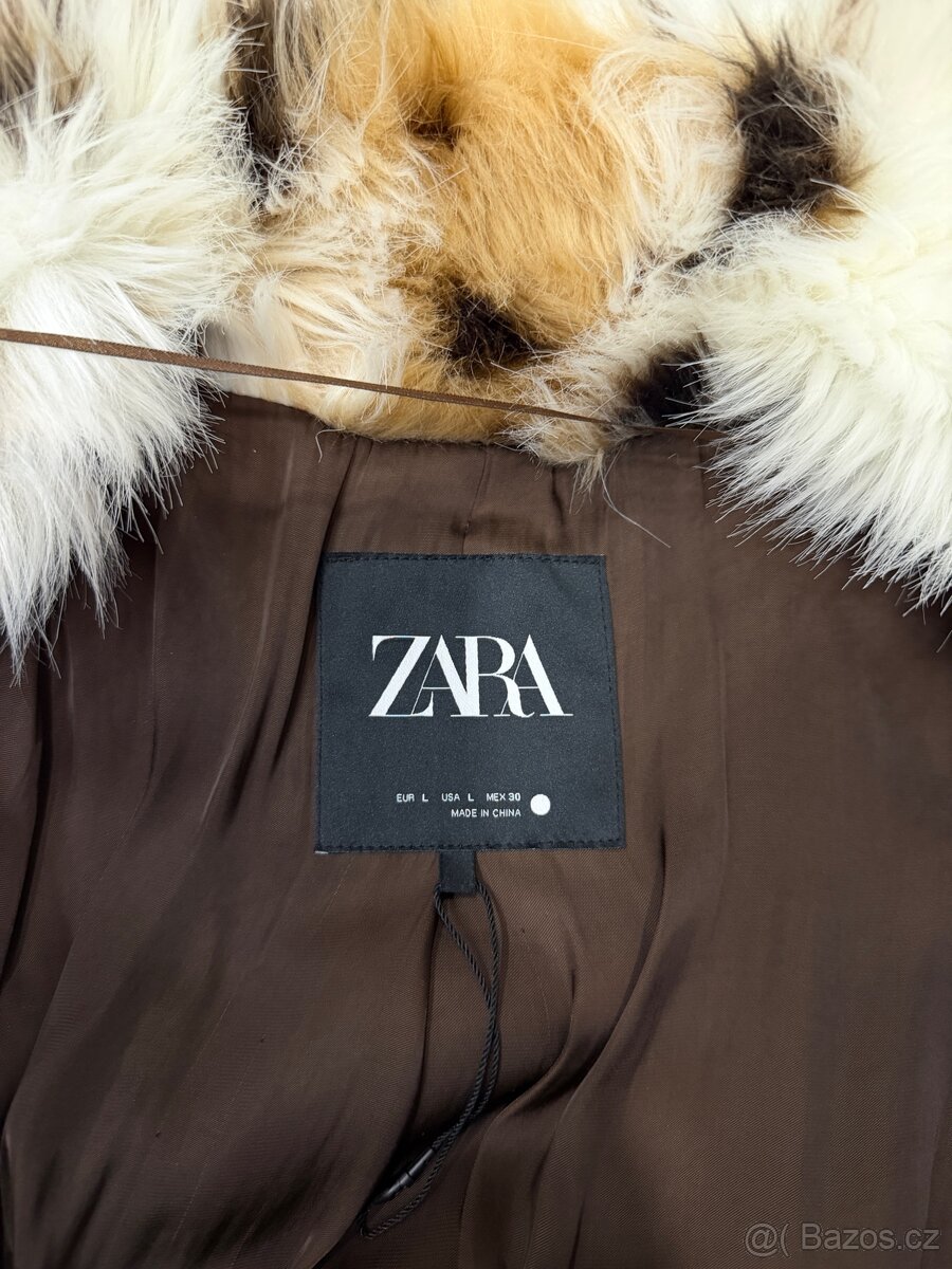 Stylový kožešinový kabát – S/M - 4