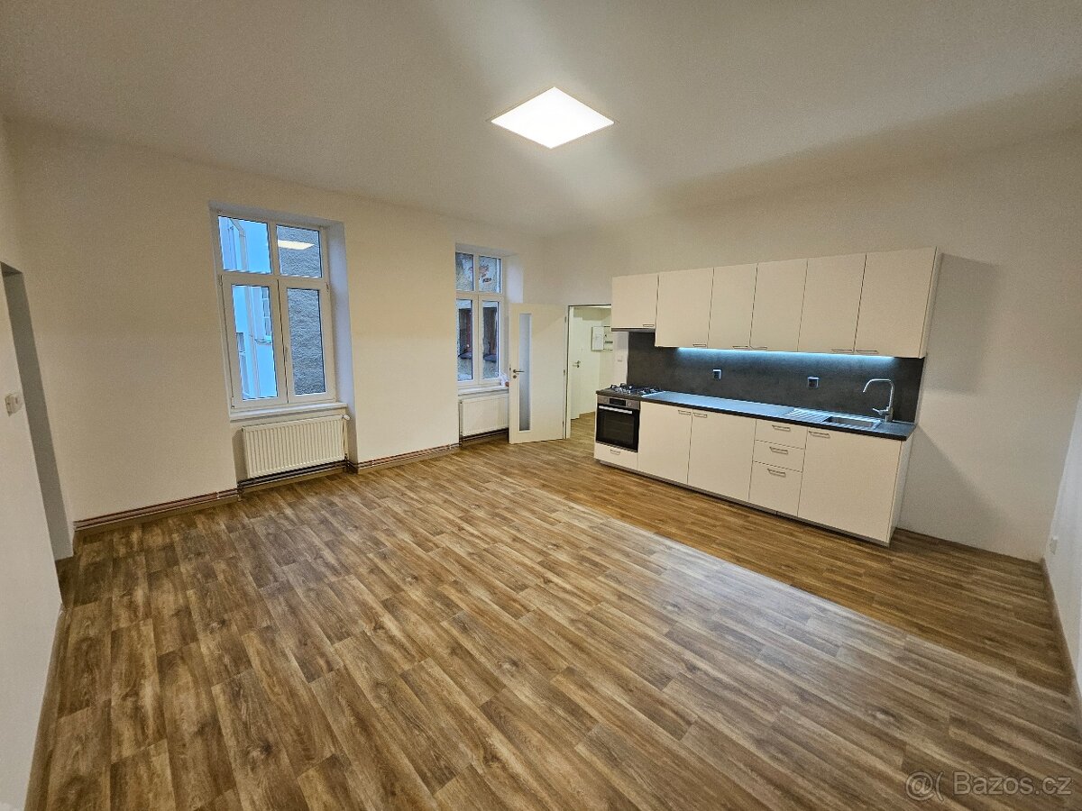 Pronájem bytu 65m2 v centru Liberce - 4