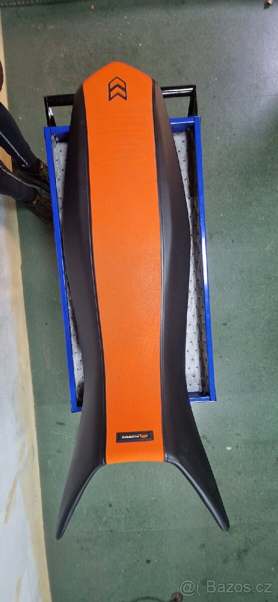 Sedlo KTM Powerparts - 4