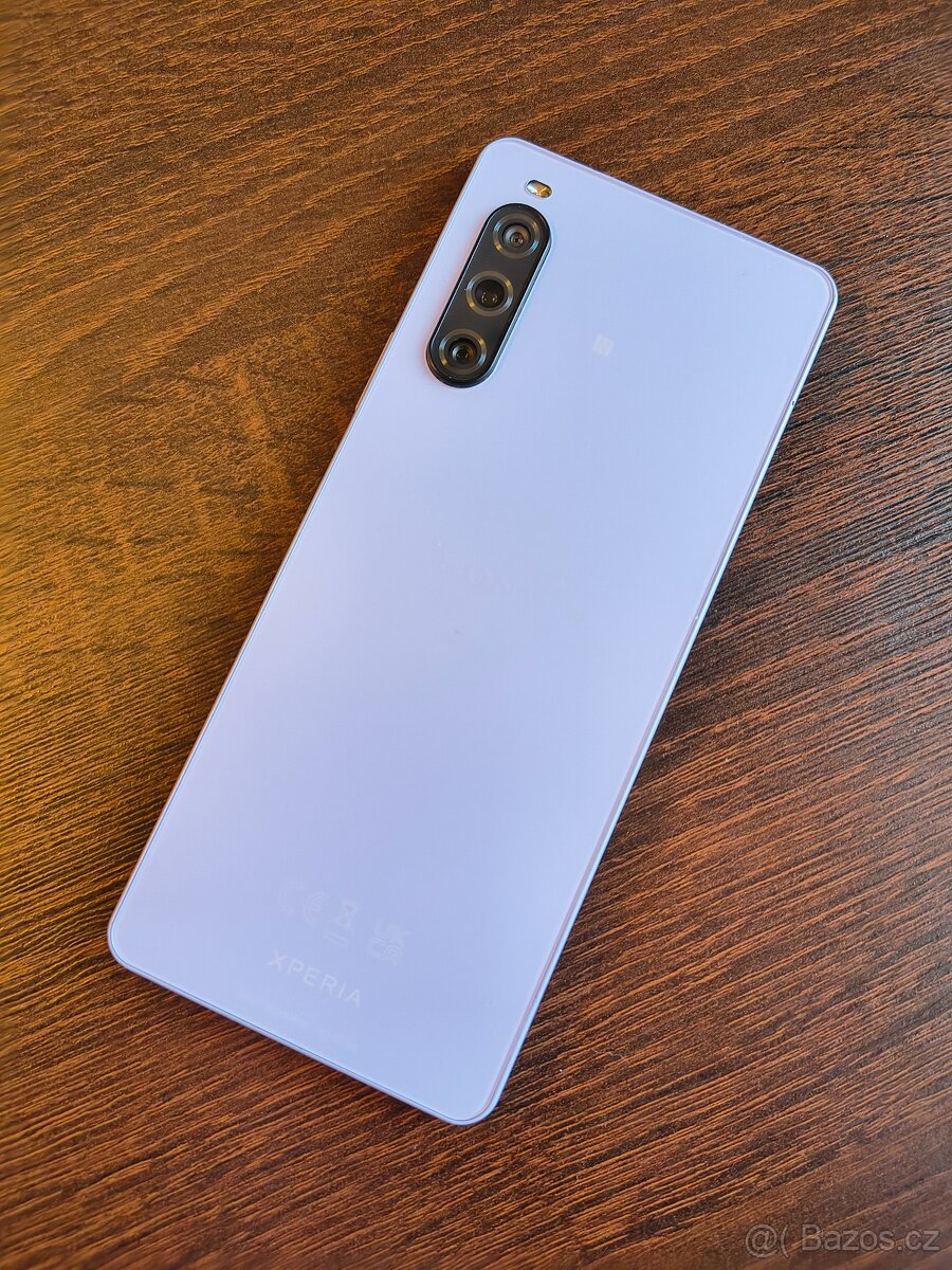 Sony Xperia 10 V 5G 6GB/128GB fialová - 4